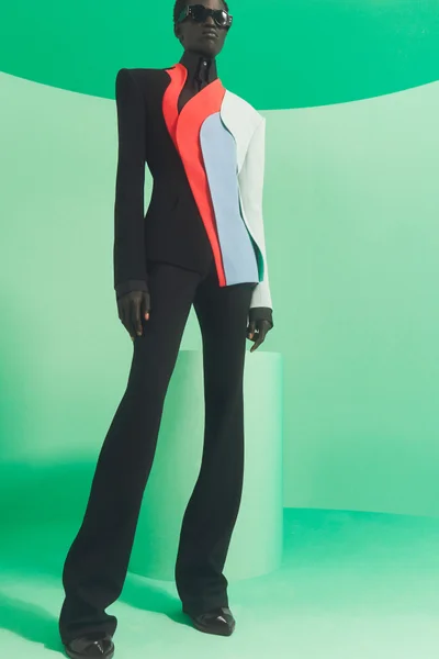 Look 8